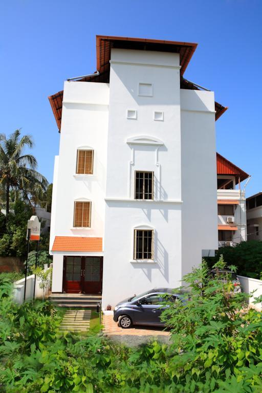 Abad Pepper Route Hotell Kochi Exteriör bild