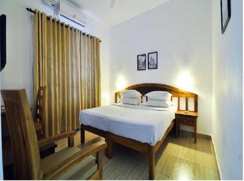Abad Pepper Route Hotell Kochi Exteriör bild